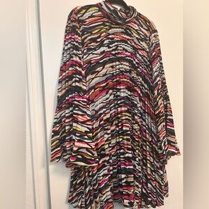 🔥Gabrielle Union size L striped color mini dress 🔥